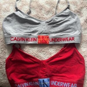 2 calvin klein bralettes